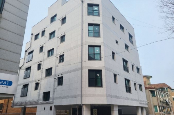 ▲2021년 공급한 서울 서초구 청년매입임대주택(아이리스예당)/제공=LH