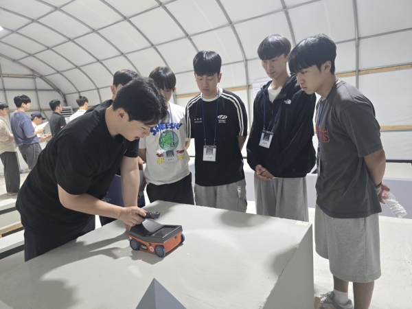 국토안전실증센터에서 실습 교육중인 모습/사진=국토안전관리원