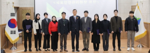 표창 수상자 기념촬영/사진=국토안전관리원 제공